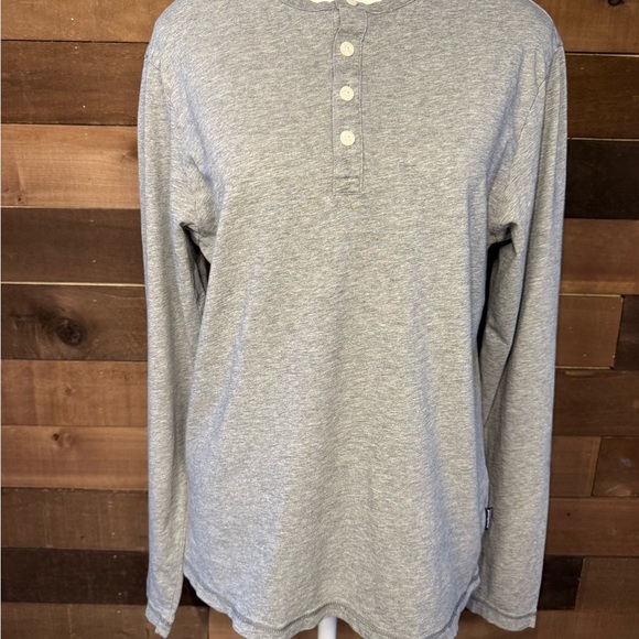 Patagonia Gray Long Sleeve Henley Shirt - Picture 1 of 3